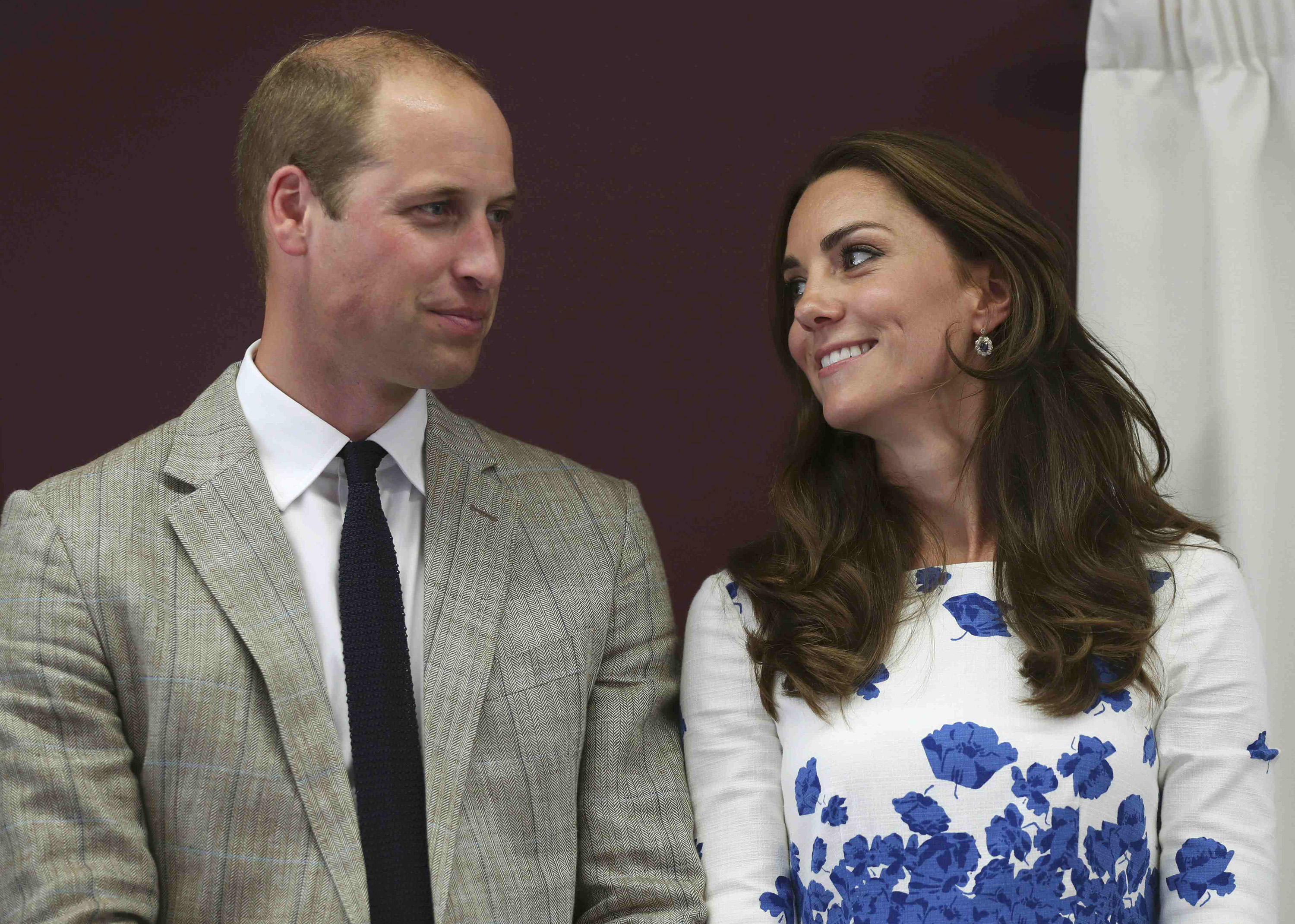 The Duke and Duchess of Cambridge visit Keech Hospice Care and tour the children's and adult hospices in Luton, Bedfordshire, UK, on the 24th August 2016. Picture by Eddie Keogh/WPA-Pool Pictured: Prince William, Duke of Cambridge, Duchess of Cambridge, Catherine, Kate Middleton Ref: SPL1339973 240816 Picture by: Splash News Splash News and Pictures Los Angeles:310-821-2666 New York: 212-619-2666 London: 870-934-2666 photodesk@splashnews.com 